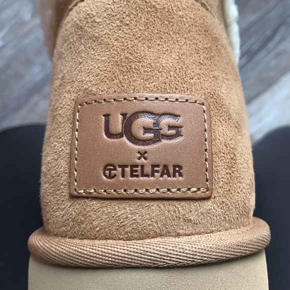UGG x Telfar Logo Mini - Picture 2 of 6